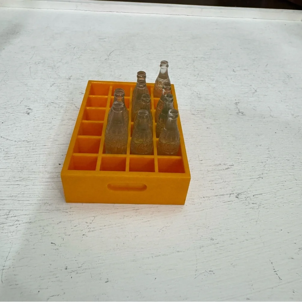 Green Miniature Glass Coca Cola Bottles In Crate - Picture 6 of 14